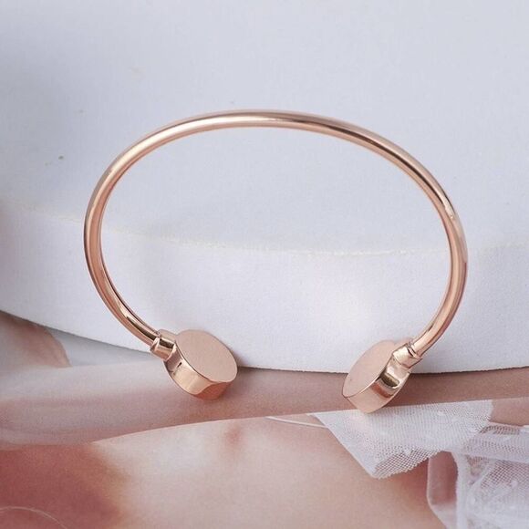 NWOT Tory Burch Rose Gold Logo Round Cuff Bracelet - Picture 4 of 7